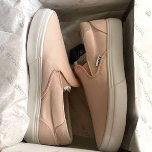 Lacoste pink slip on shoes